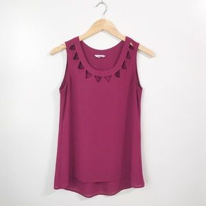 • Naked Zebra • Triangle Tank